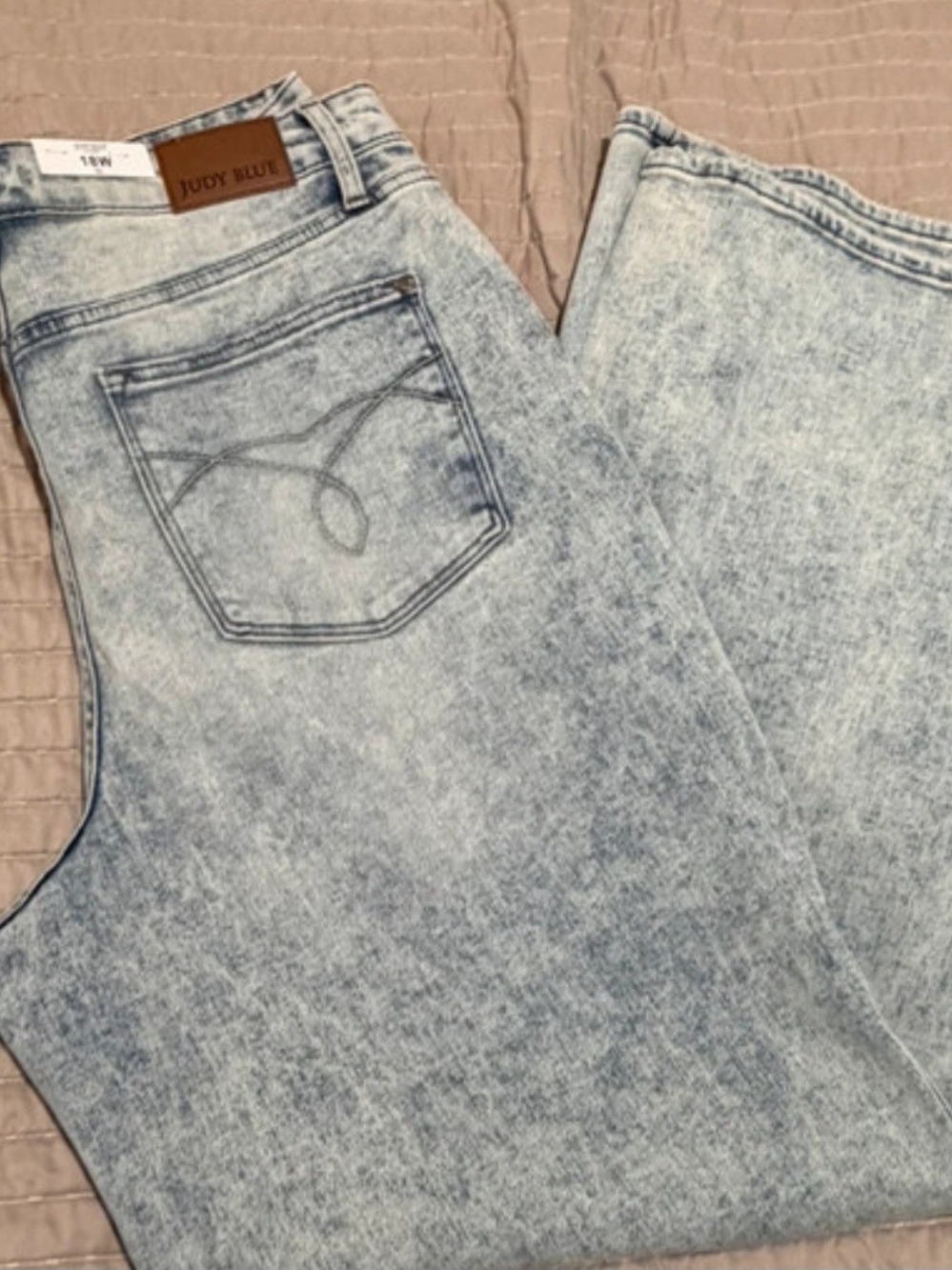 NWT Judy Blue Tummy Control Retro Wide Leg Jeans Light Wash Size 18W